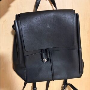 Zara Black Leather Women's Backpack